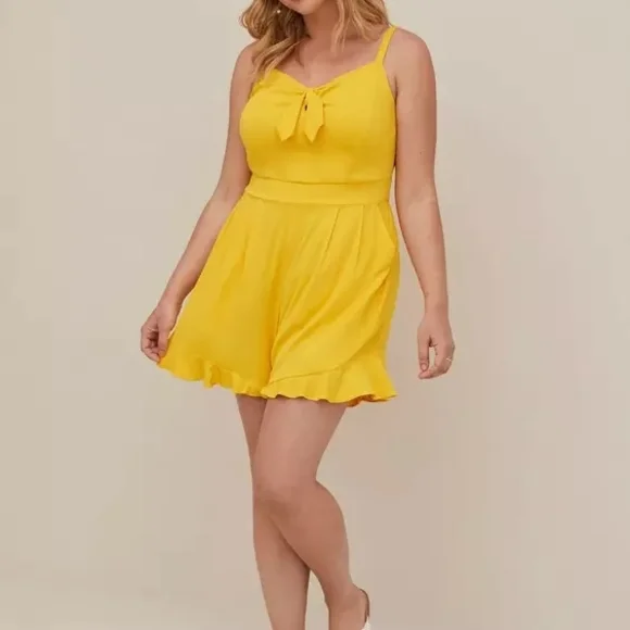 Torrid Yellow Challis Tie-Front Romper- Size 1x - Picture 2 of 11